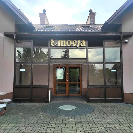 Pensjonat Emocja Leczna Exterior photo