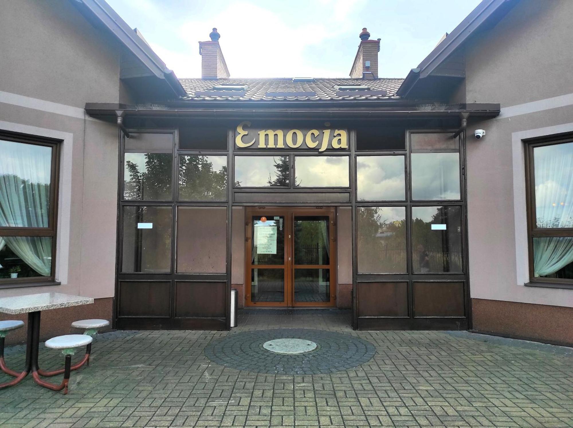 Pensjonat Emocja Leczna Exterior photo